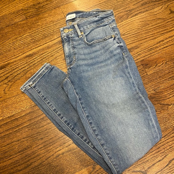 Loft Jeans - Picture 2 of 8